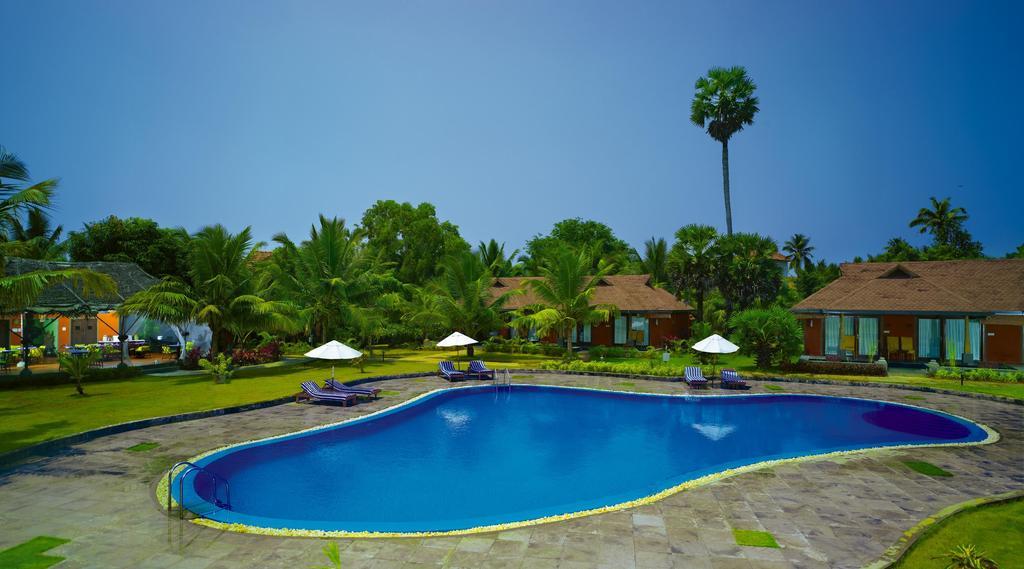 Poovar Island Resort Exterior foto