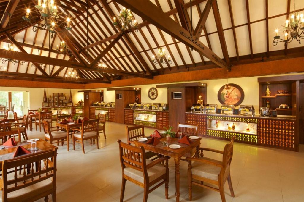 Poovar Island Resort Exterior foto