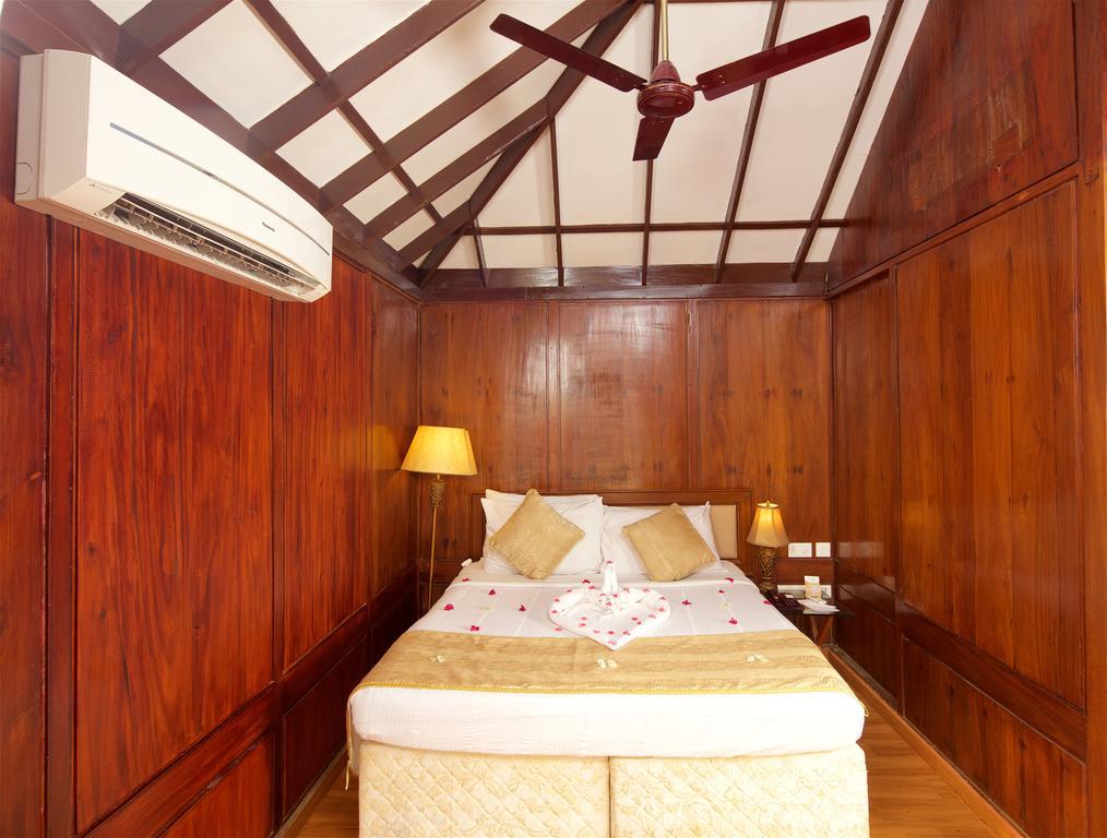 Poovar Island Resort Exterior foto