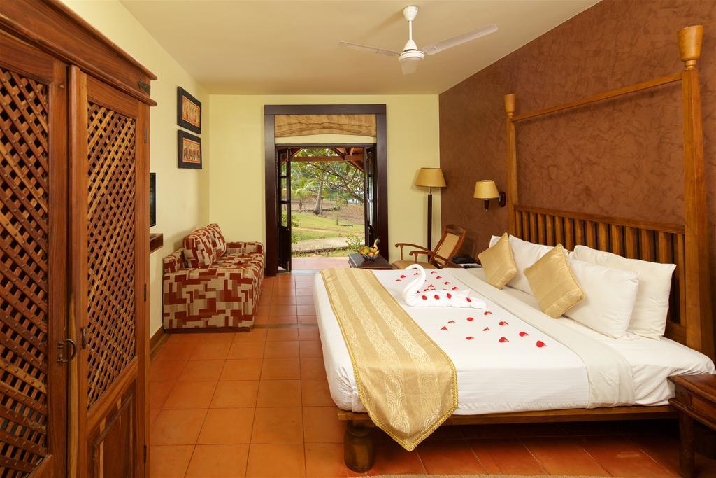 Poovar Island Resort Exterior foto